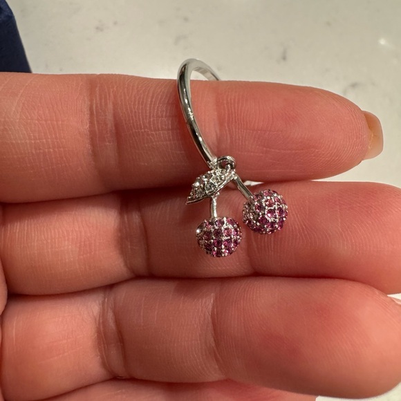 NWT Swarovski Cherry Ring - Picture 4 of 5